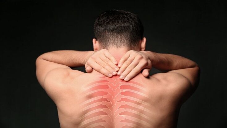 Dor de costas na osteocondrose torácica